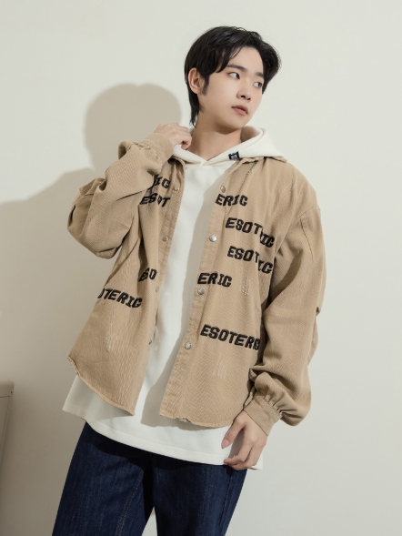 電繡英文假兩件帶帽長襯