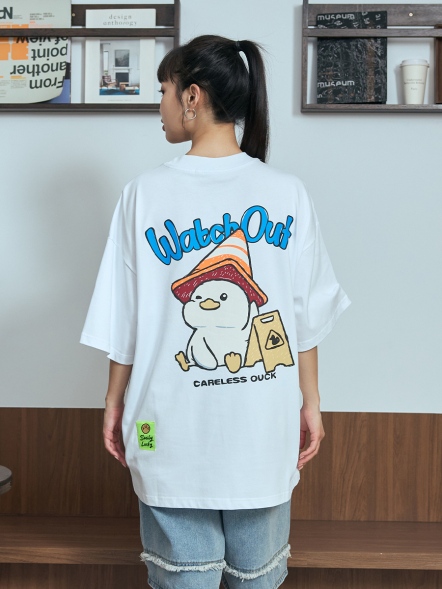 三角錐小心鴨背圖短T