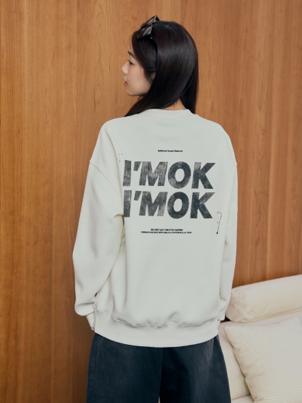 簡約背圖 I'MOK牙刷大學T