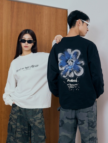 美式漆畫花朵背圖大學T