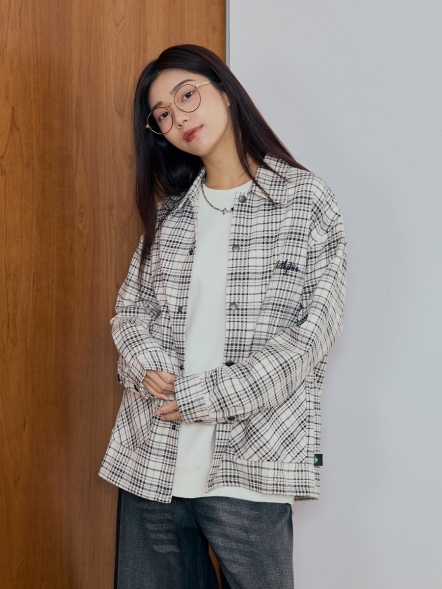 刺繡雙口袋格紋長襯