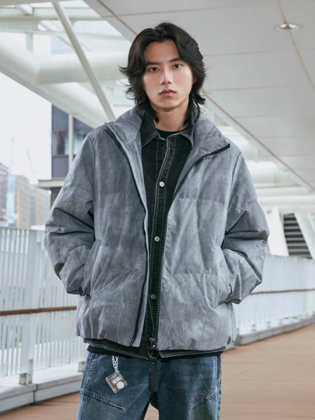 背後繡字假兩件鋪棉厚外套