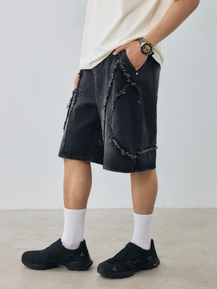 抽鬚造型牛仔短褲