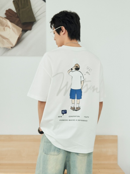 率性人物造型背圖短T